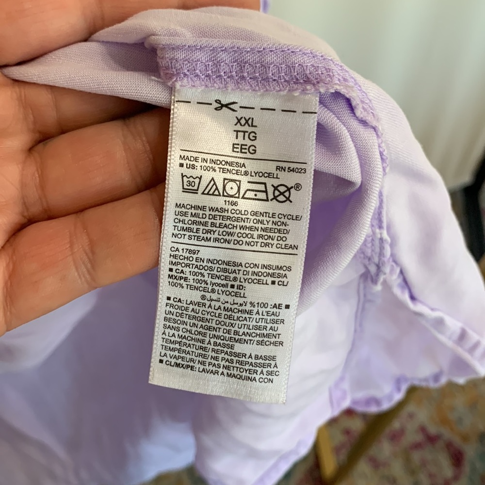 Casual lavender button up - Picture 3 of 4
